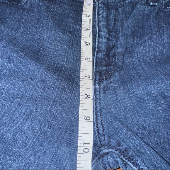 Levi’s 525 Women’s 14 S/C Straight Flap Pocket Dark Wash Med-Rise Denim Jeans - Picture 11 of 11